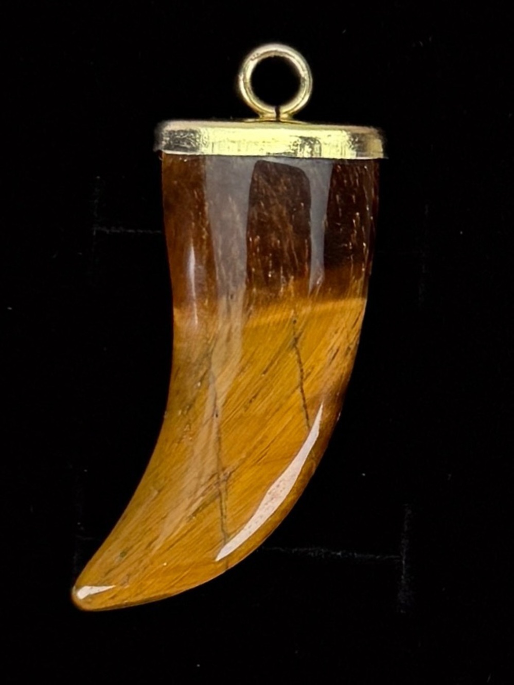 Vintage tigers eye horn pendant with goldtone cap